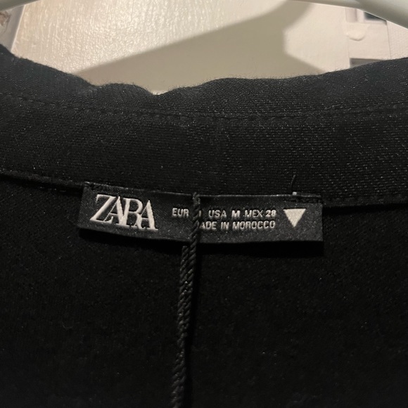 Zara Black Cropped Long Sleeve Ruched Top - Picture 3 of 3